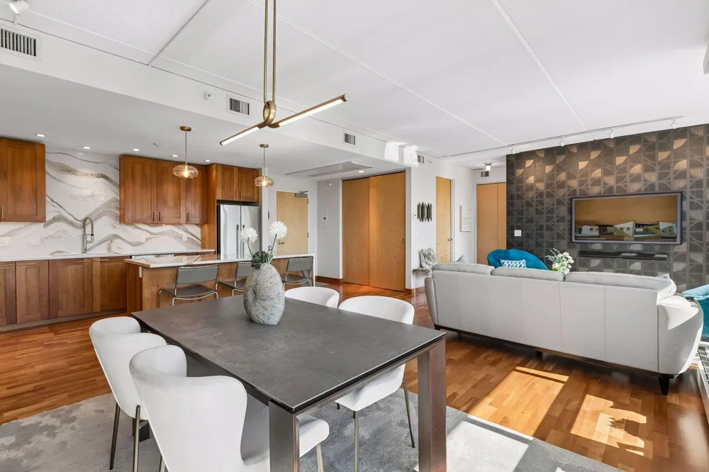 45 University Avenue SE #410 Minneapolis, MN 55414