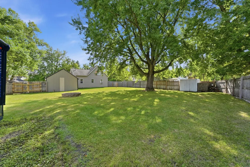 150 W Church Avenue Nelson, MN 56355
