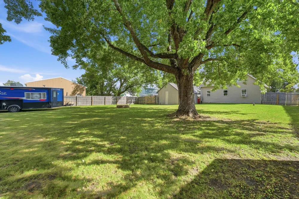 150 W Church Avenue Nelson, MN 56355