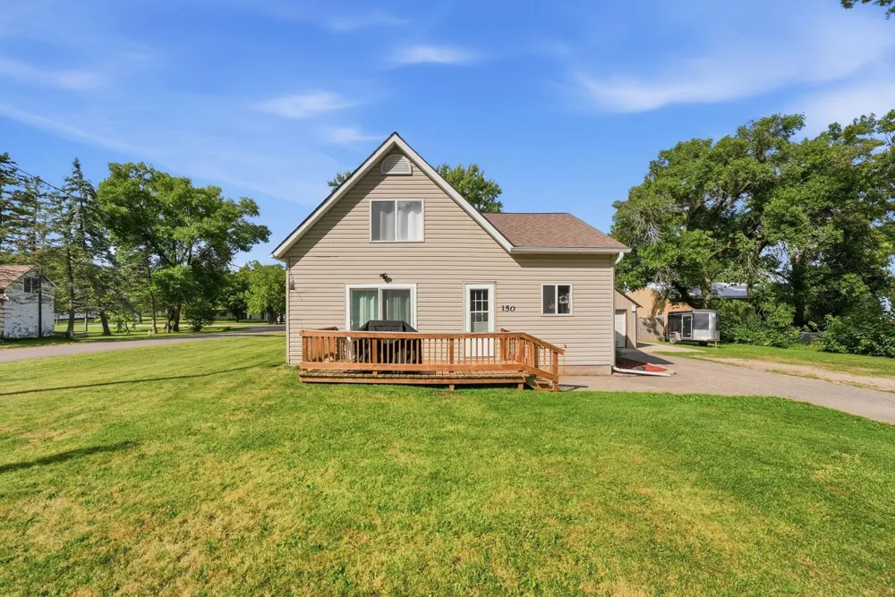 150 W Church Avenue Nelson, MN 56355