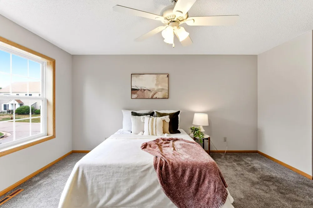 2036 Chicory Way Chanhassen, MN 55317