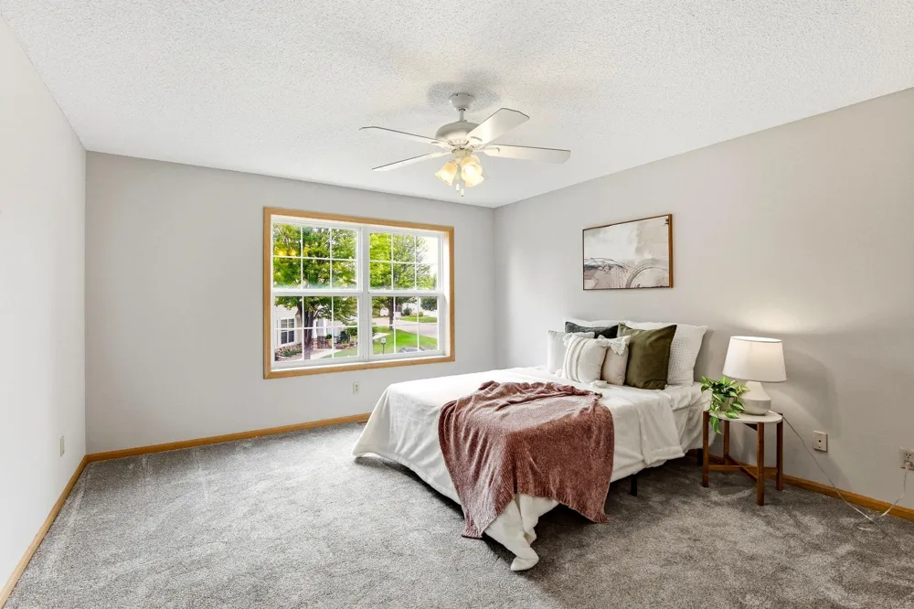 2036 Chicory Way Chanhassen, MN 55317