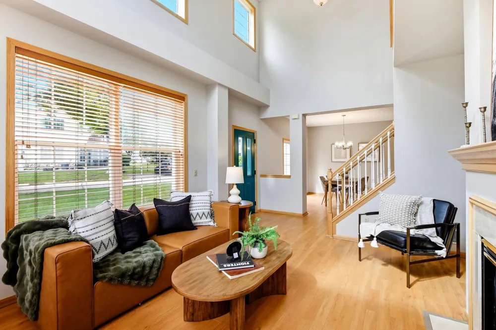 2036 Chicory Way Chanhassen, MN 55317