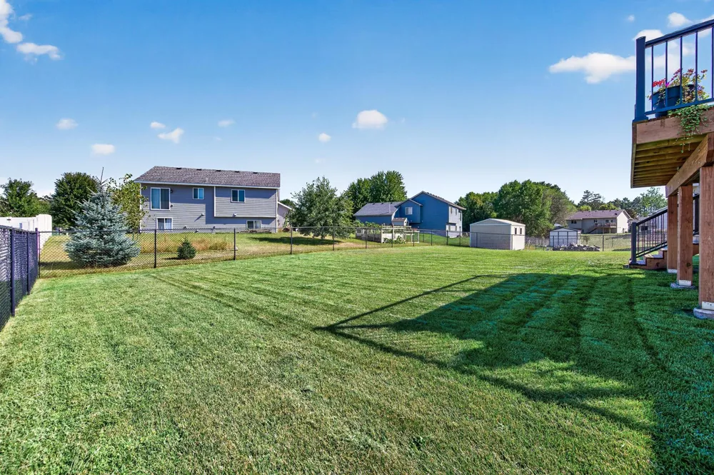 26213 24th Street W Zimmerman, MN 55398