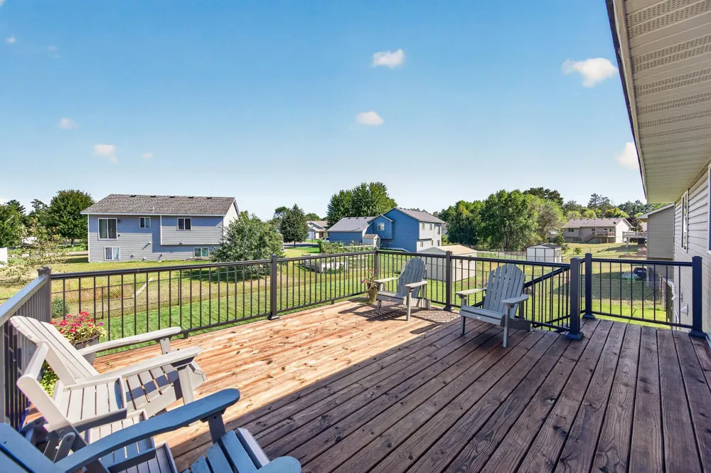 26213 24th Street W Zimmerman, MN 55398