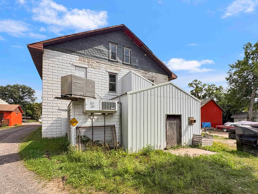 2487 240th Street Cushing, WI 54006