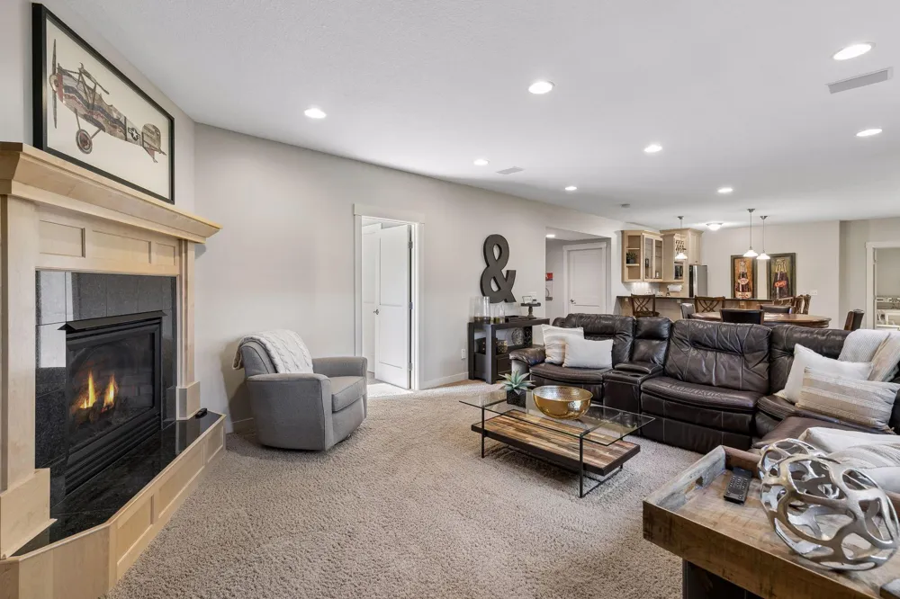 17866 179th Trail W Lakeville, MN 55044