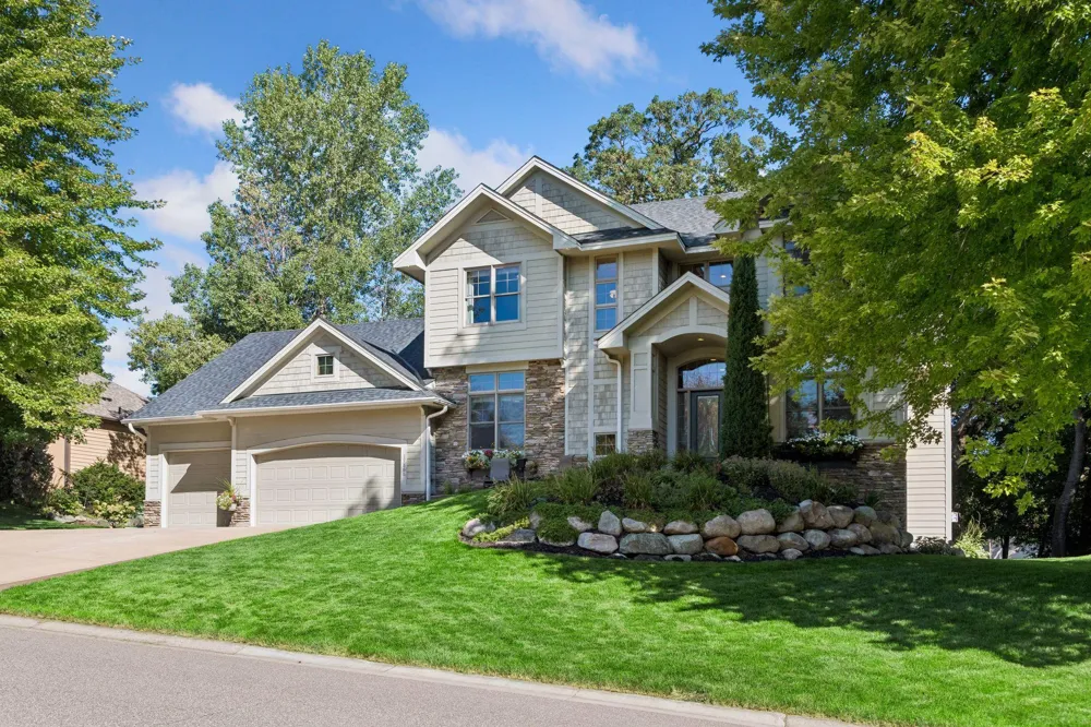 17866 179th Trail W Lakeville, MN 55044