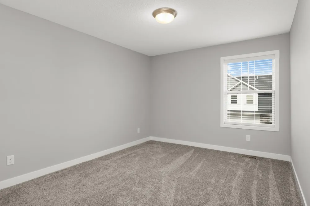 4839 Martingale Drive Woodbury, MN 55129