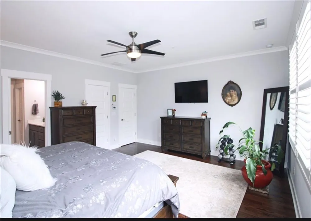 216 Dawson Drive Woodstock, GA 30188