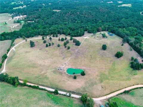14380 Yell Cemetery Road