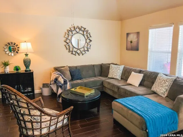 476 Indian Scout Spring Branch, TX 78070