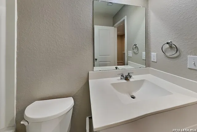 13525 Sunrise Meadow St Hedwig, TX 78152