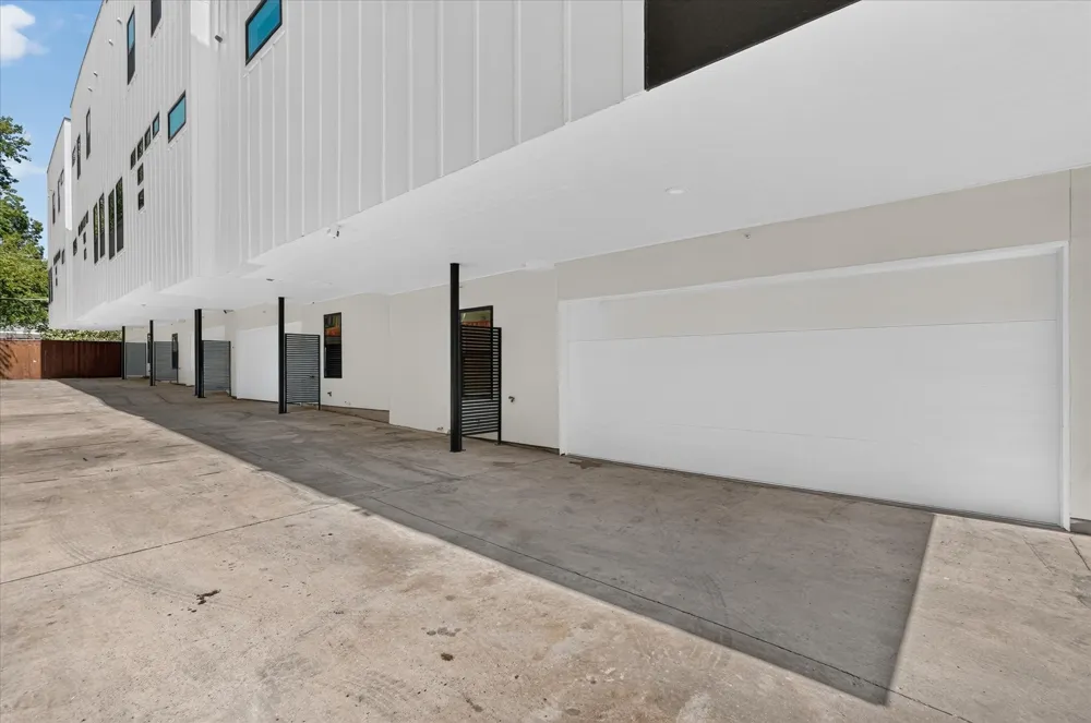 4312 Cedar Springs Road #102 Dallas, TX 75219