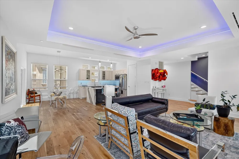 4312 Cedar Springs Road #102 Dallas, TX 75219