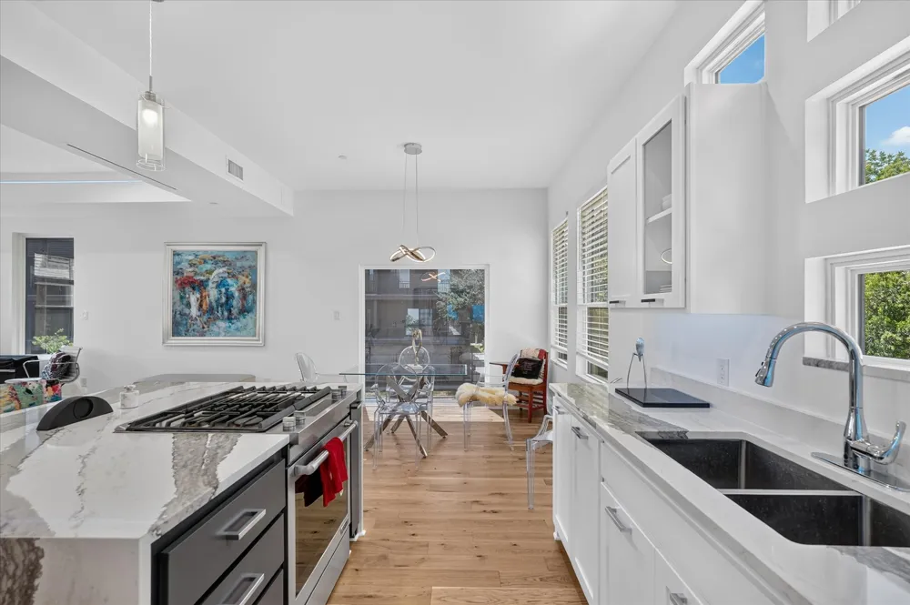 4312 Cedar Springs Road #102 Dallas, TX 75219