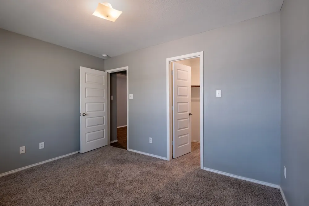 126 Spring Creek Lane Terrell, TX 75160