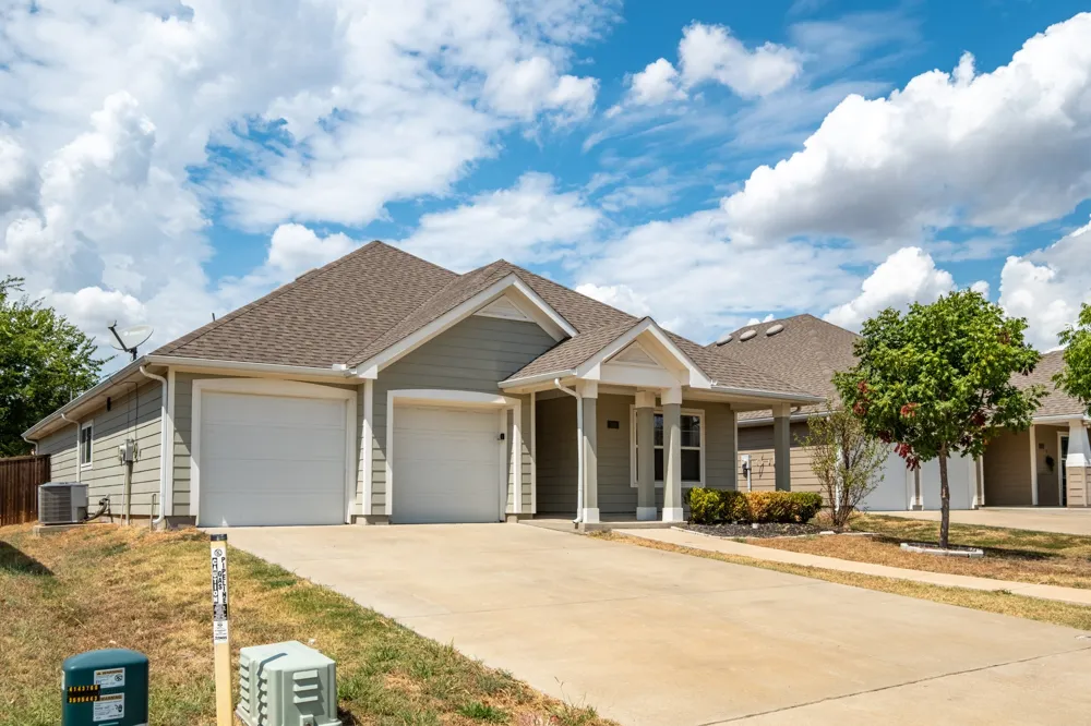 126 Spring Creek Lane Terrell, TX 75160