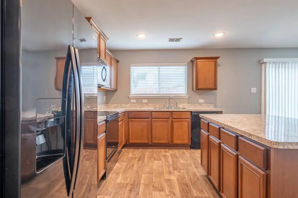 126 Spring Creek Lane Terrell, TX 75160