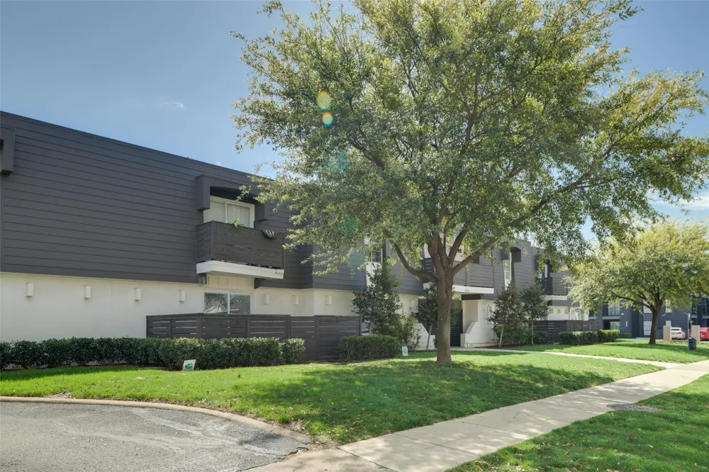 2808 Throckmorton Street #209 Dallas, TX 75219