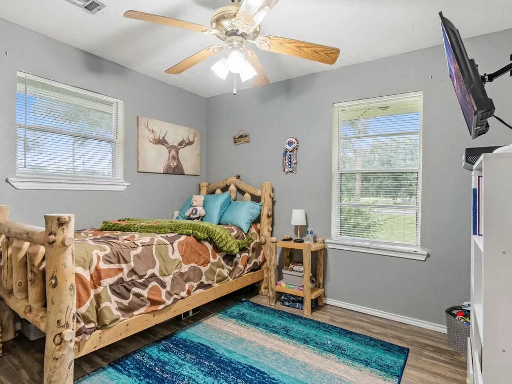 15589 San Jacinto Street Hamshire, TX 77622