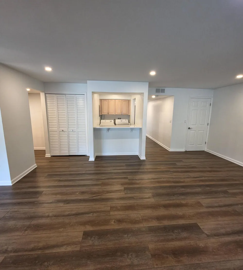 18233 University Park Drive Livonia, MI 48152