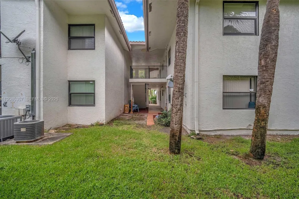 11158 W Sample Rd #11158 Coral Springs, FL 33065