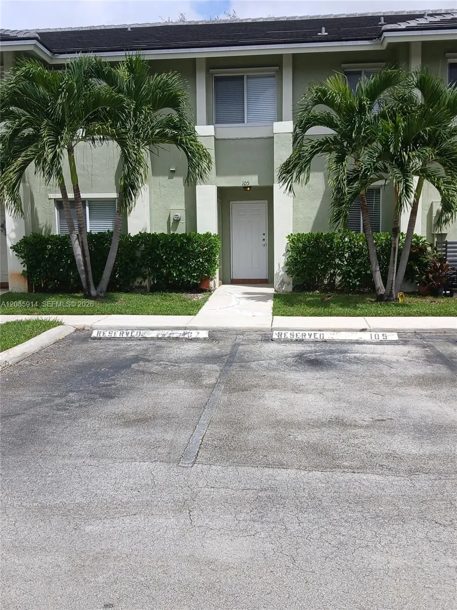105 Hidden Ct Rd #A-3 Hollywood, FL 33023
