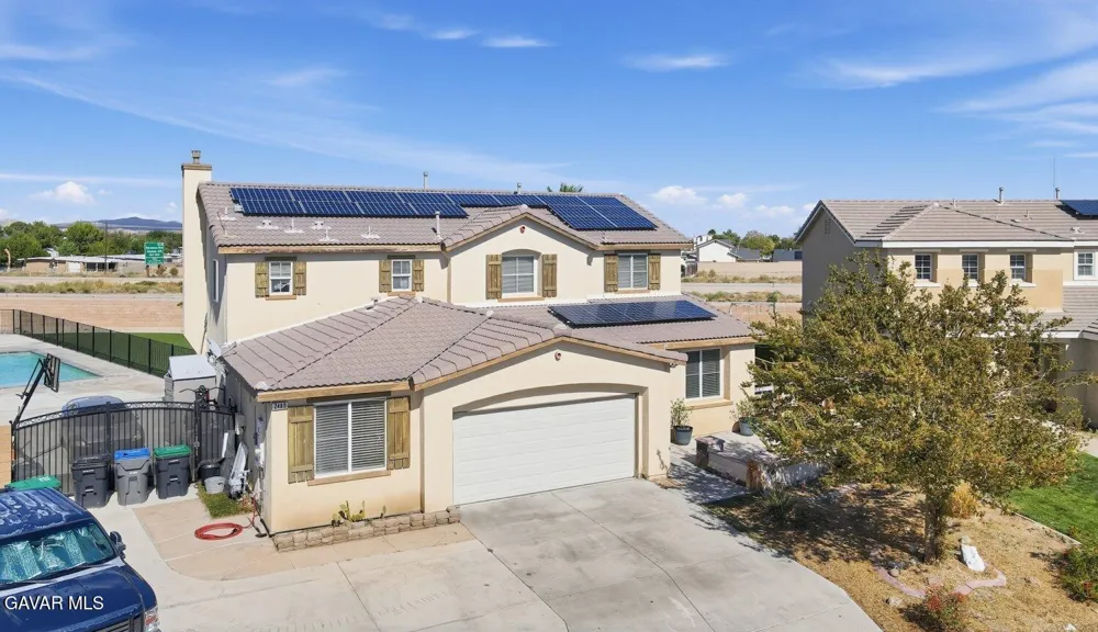 2460 Newberry Street Rosamond, CA 93560