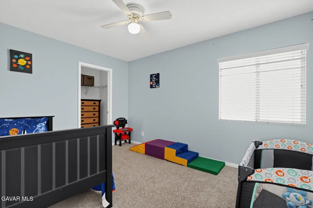 2460 Newberry Street Rosamond, CA 93560
