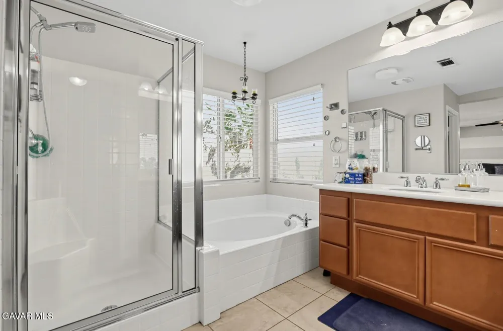 2460 Newberry Street Rosamond, CA 93560