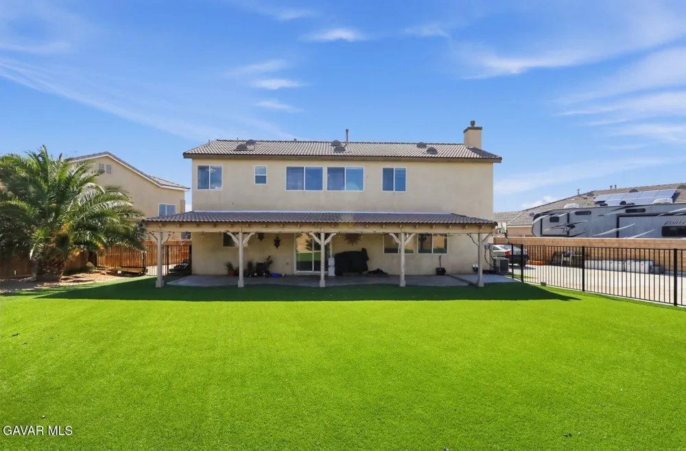 2460 Newberry Street Rosamond, CA 93560