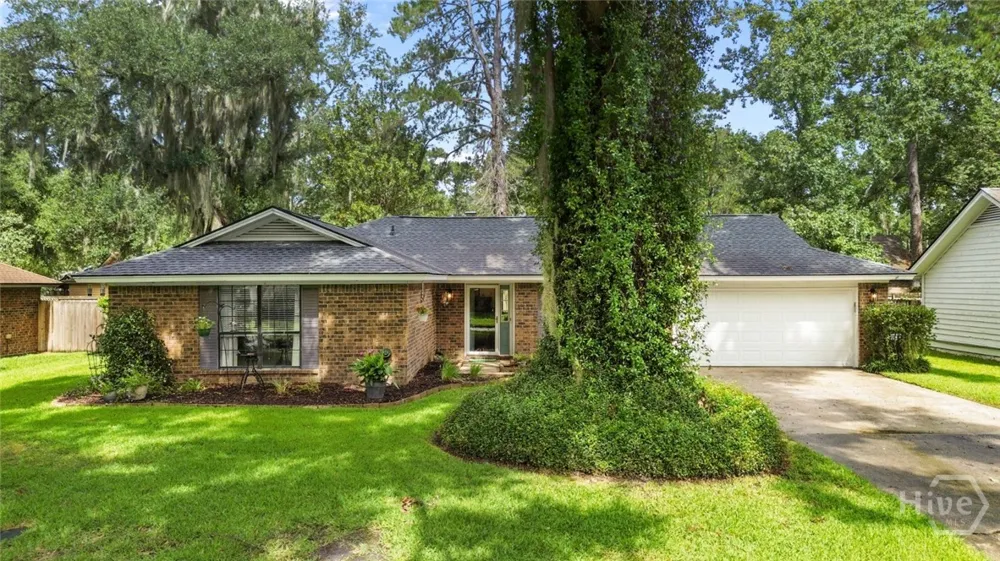 8 Bristlecone Court Savannah, GA 31419