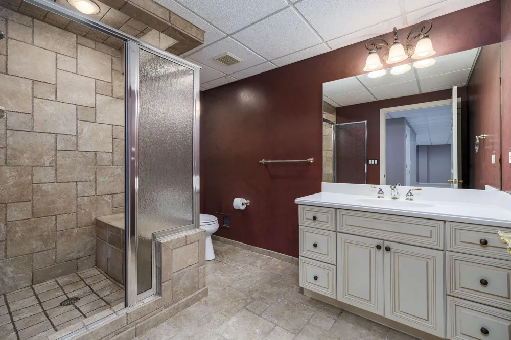 3972 Greenwood Street Rochester Hills City, MI 48309