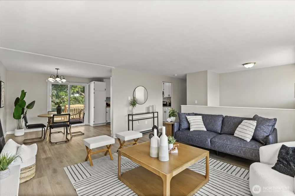 720 NW Hyak Drive Oak Harbor, WA 98277