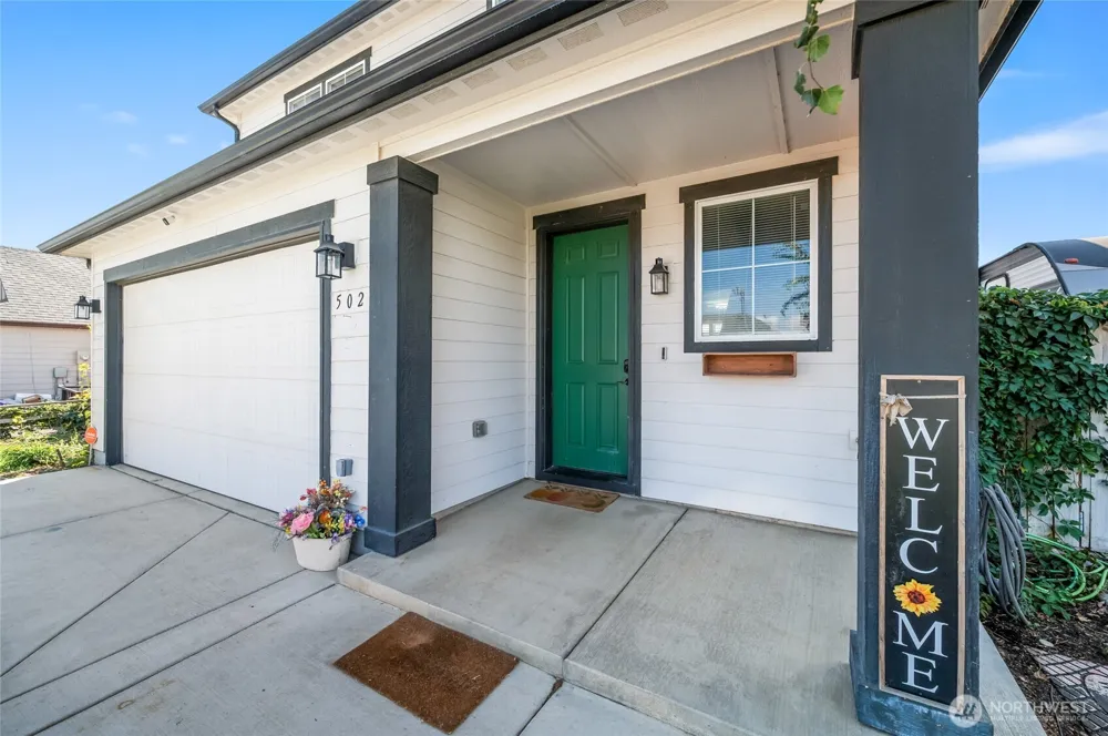 502 NE L STREET Quincy, WA 98848