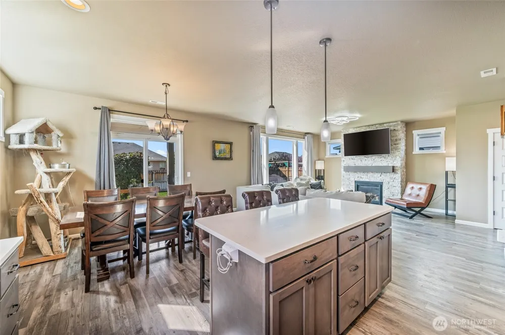 502 NE L STREET Quincy, WA 98848