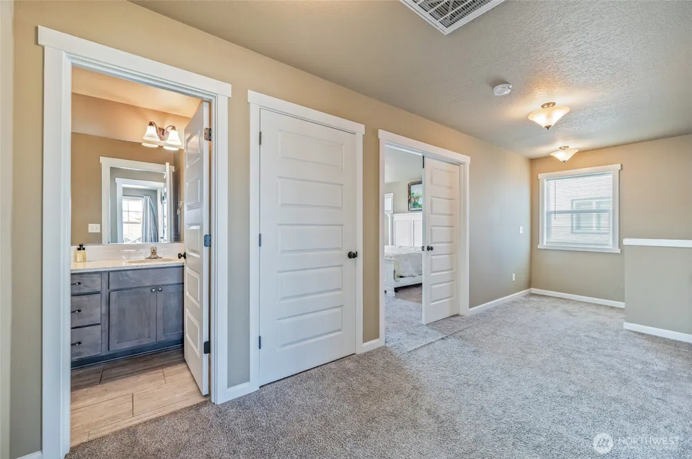 502 NE L STREET Quincy, WA 98848
