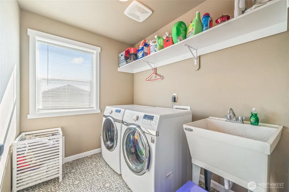 502 NE L STREET Quincy, WA 98848