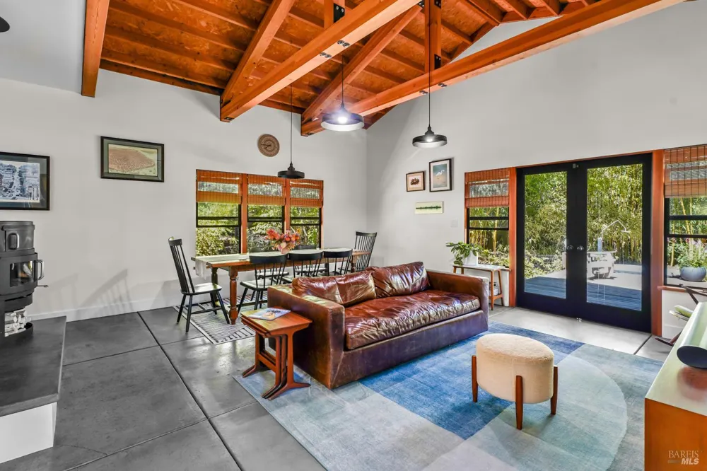 9787 Mill Station Road Sebastopol, CA 95472