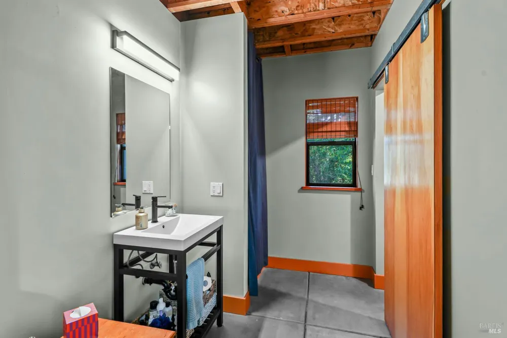 9787 Mill Station Road Sebastopol, CA 95472