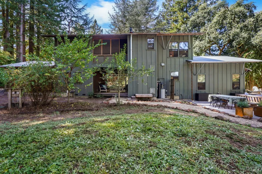 9787 Mill Station Road Sebastopol, CA 95472