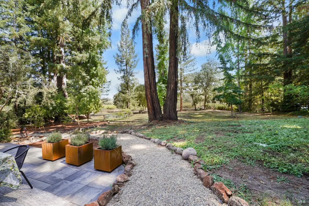 9787 Mill Station Road Sebastopol, CA 95472