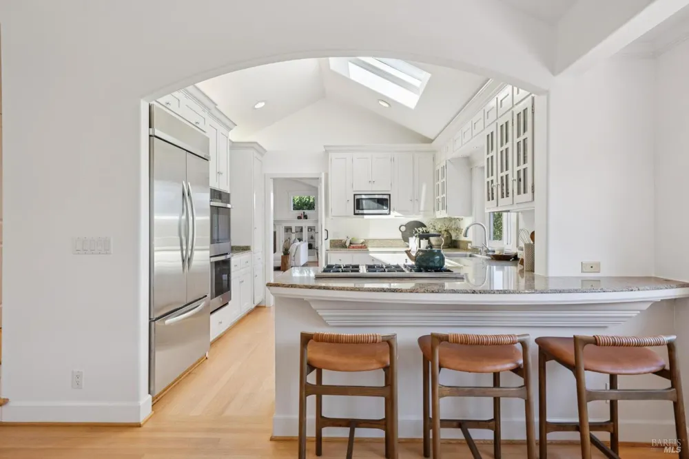 489 Green Glen Way Mill Valley, CA 94941