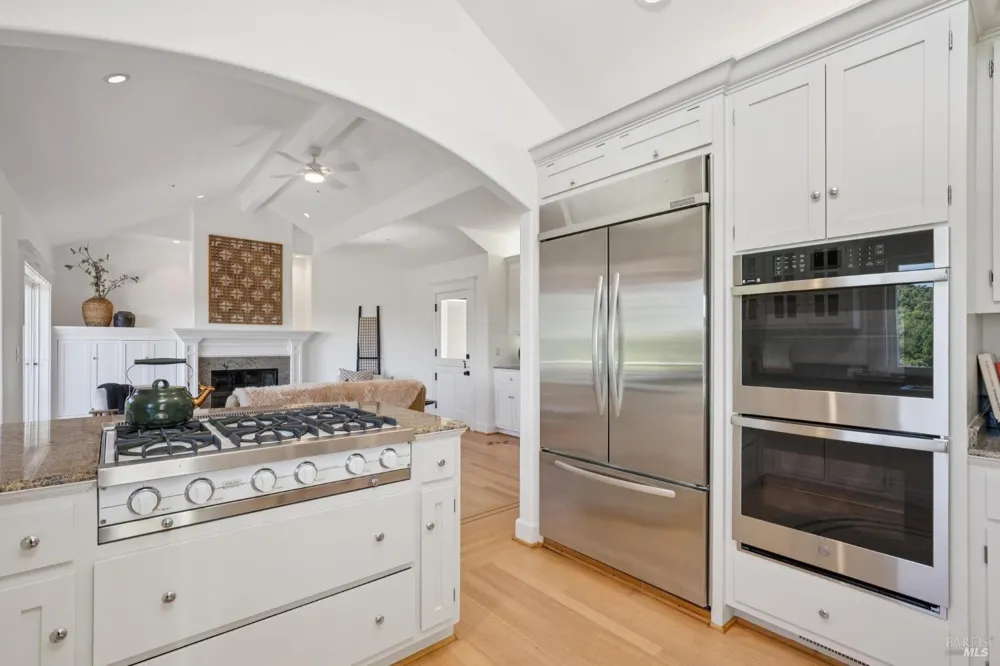 489 Green Glen Way Mill Valley, CA 94941