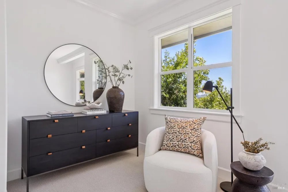 489 Green Glen Way Mill Valley, CA 94941