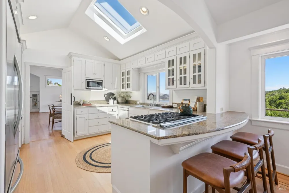 489 Green Glen Way Mill Valley, CA 94941