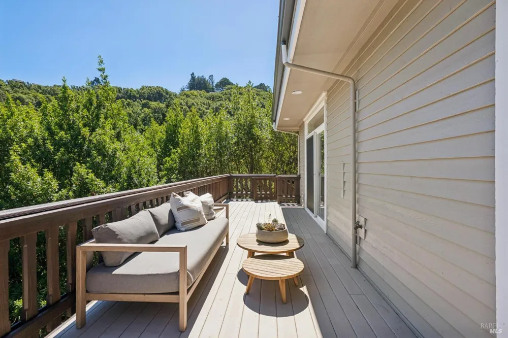 489 Green Glen Way Mill Valley, CA 94941