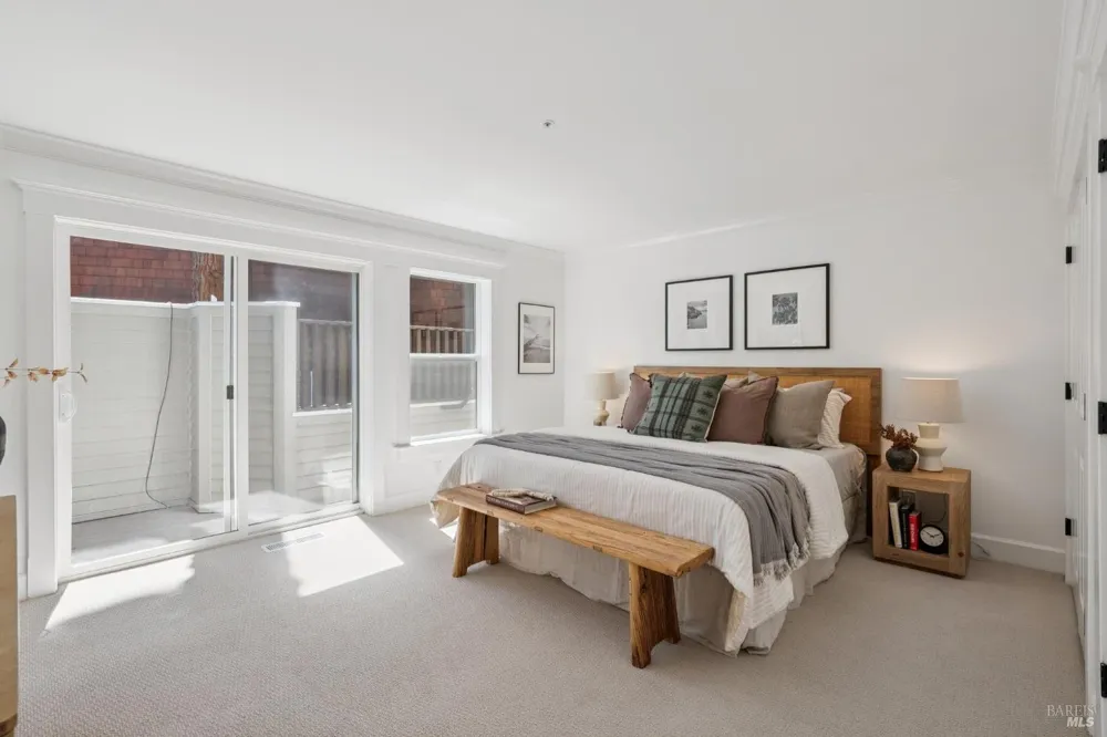 489 Green Glen Way Mill Valley, CA 94941