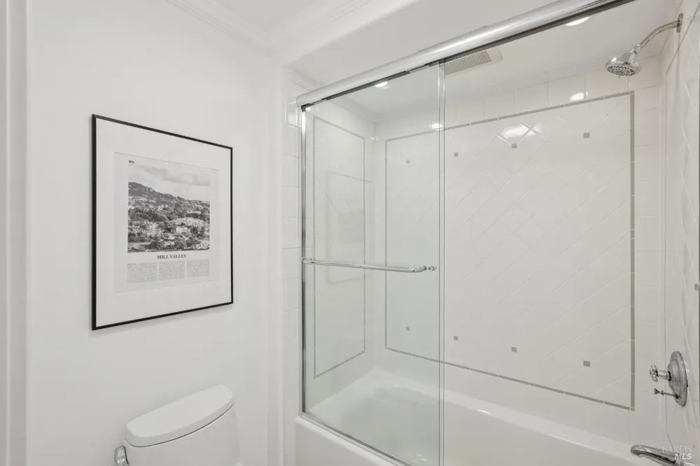 489 Green Glen Way Mill Valley, CA 94941